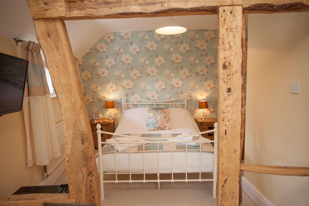 The Seven Stars Inn Pewsey Dış mekan fotoğraf