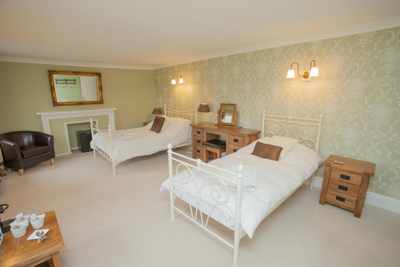 The Seven Stars Inn Pewsey Dış mekan fotoğraf